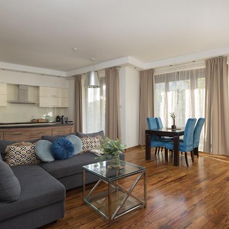 Royal Wilanow 2-Bedroom Apartment 바르샤바 외부 사진